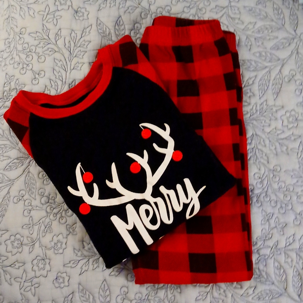 Christmas pajamas, child size 8, 100% cotton, like new.